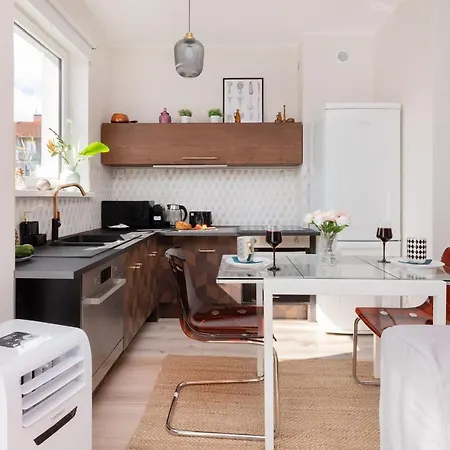 Przestronne 2 Oddzielne Sypialnie Caly W Spokojnej Dzielnicy Apartman *