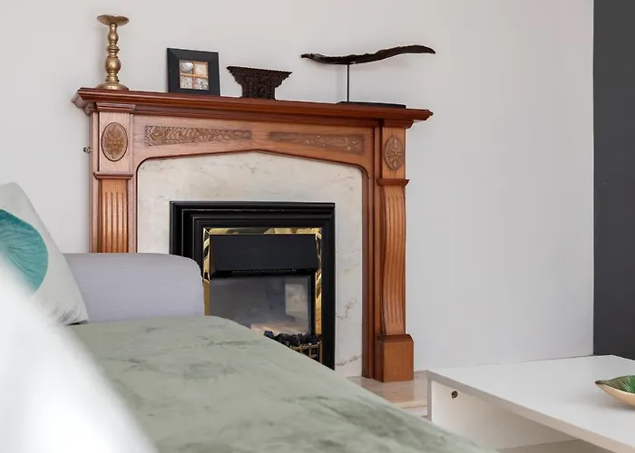 Caly Z Victorian Wanna I Podwojnym Prysznicem W Spokojnej Dzielnicy Borkowo (Gdansk)