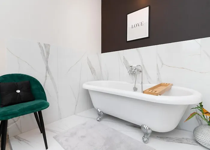 Caly Z Victorian Wanna I Podwojnym Prysznicem W Spokojnej Dzielnicy Apartment *